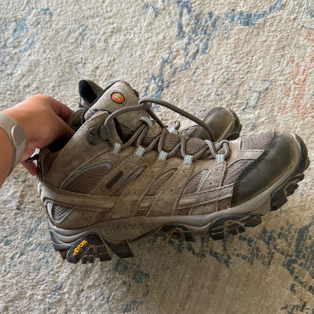 Moab 3 Mid Waterproof Hiking Boots
